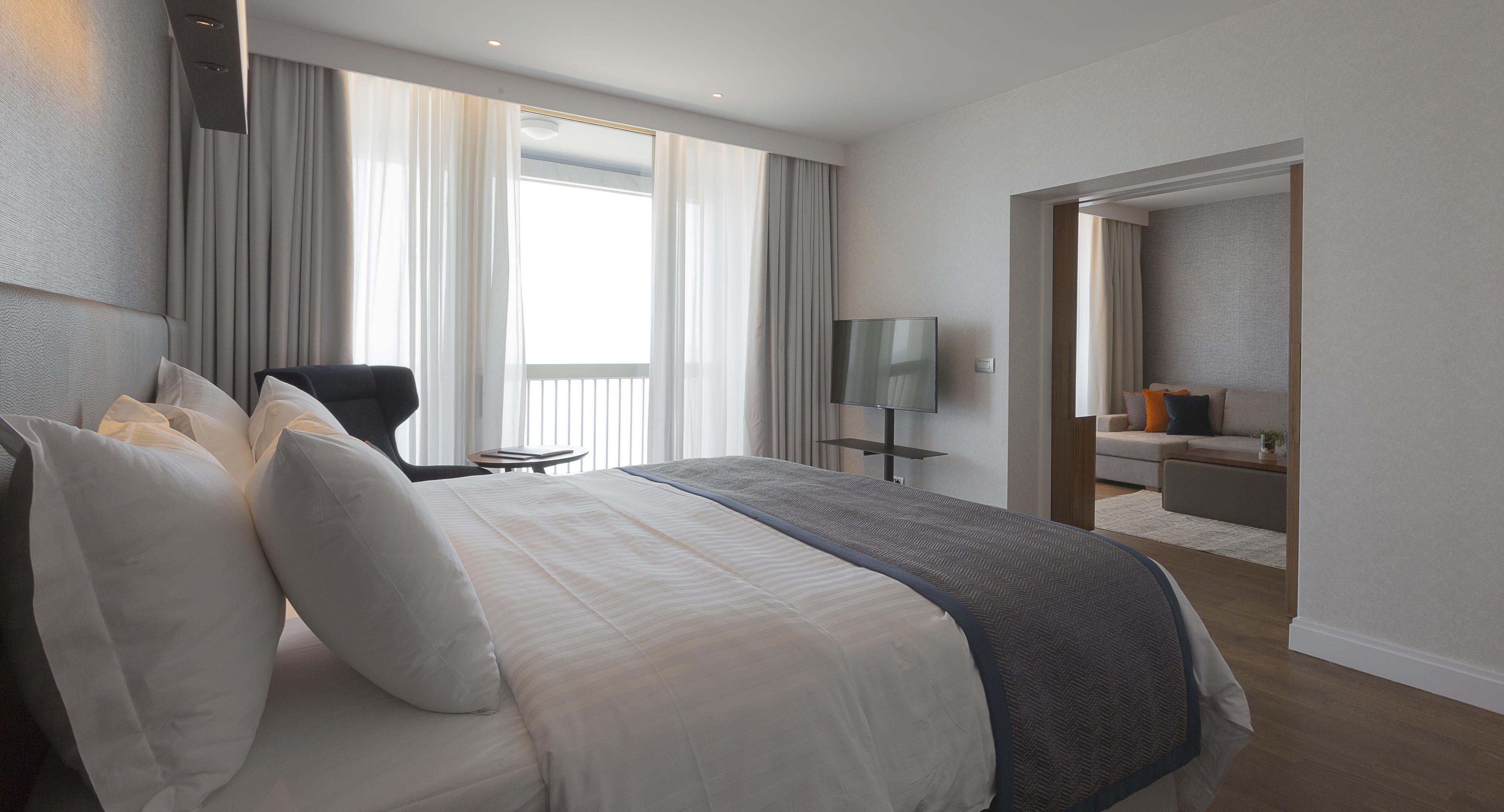 Makedonia Palace Thessaloníki Eksteriør bilde A bedroom at the hotel