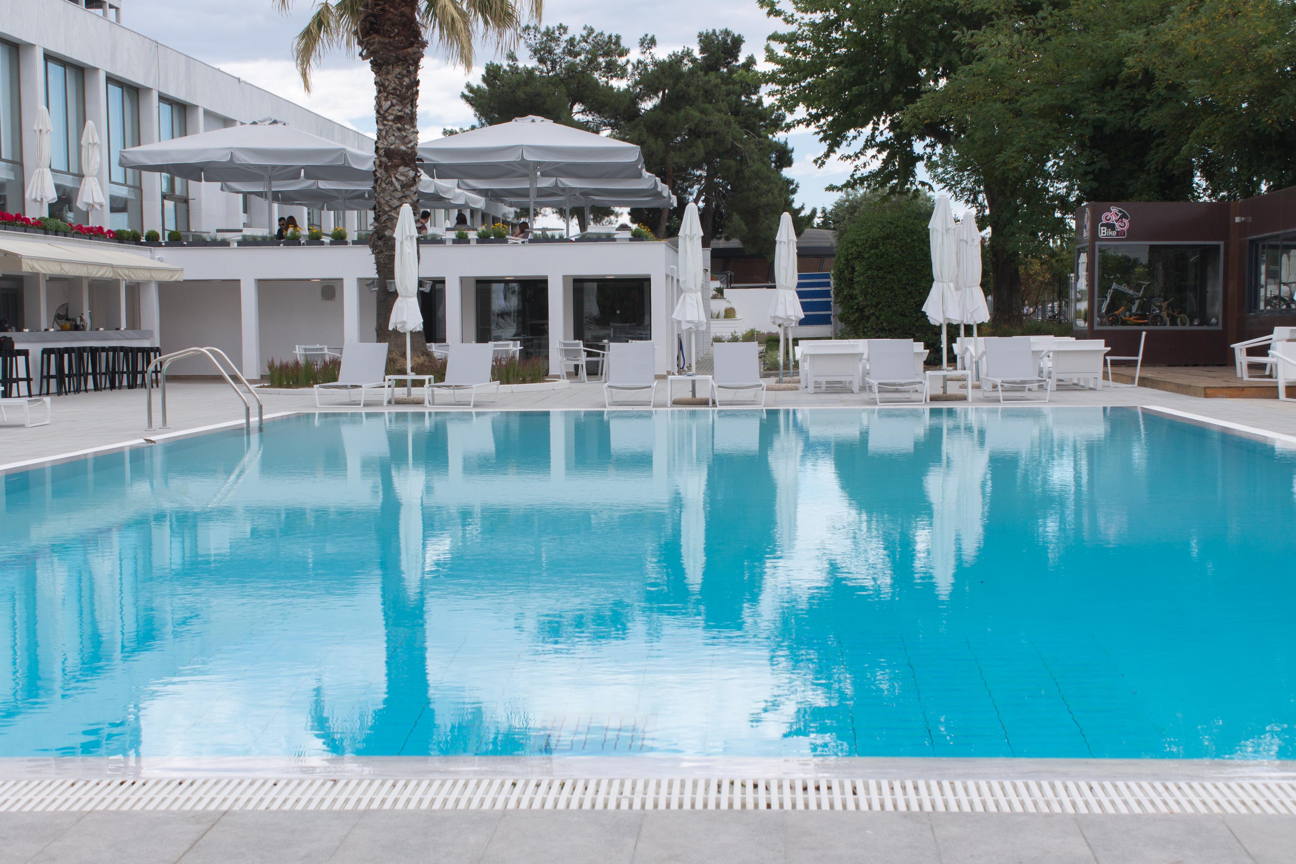 Makedonia Palace Thessaloníki Eksteriør bilde A swimming pool