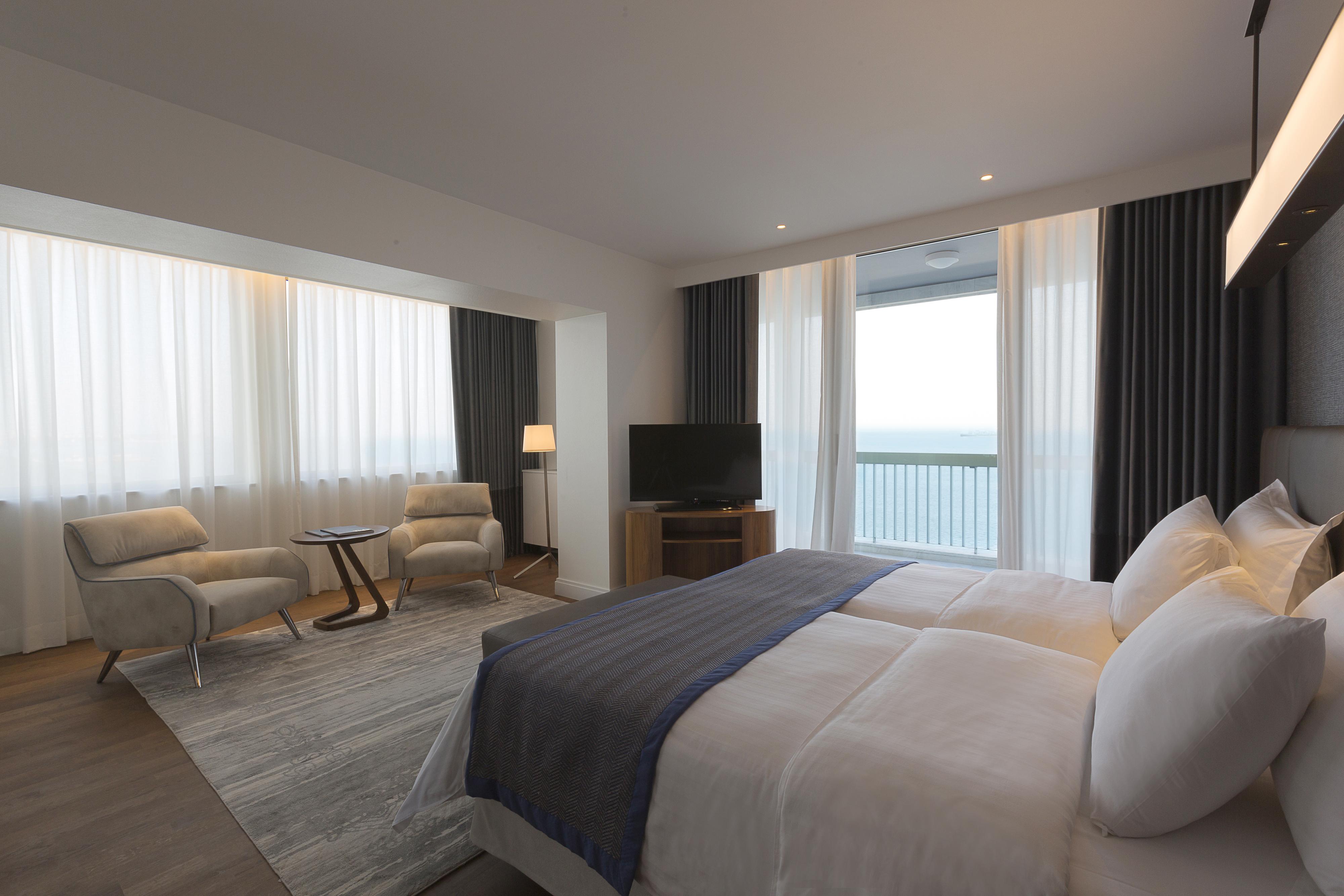 Makedonia Palace Thessaloníki Eksteriør bilde A bedroom at the hotel